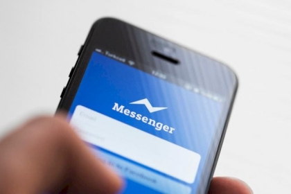 فيسبوك لـ"آبل": امنحوا مستخدمينا حق الاختيار