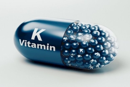 3 فوائد مدعومة علميا لفيتامين K وكيفية الحصول على ما يكفي منه