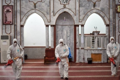 رام الله: "الأوقاف" تجدّد التأكيد على إجراءات الصحة والسلامة العامة في المساجد