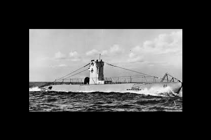 العثور على وثائق سرية لغواصة نووية بريطانية في مرحاض