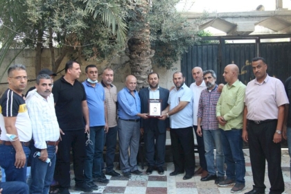 تيار الإصلاح الديمقراطي يزور منزل عائلة الشهيد أسعد الصفطاوي في الذكرى 27 لاستشهاده