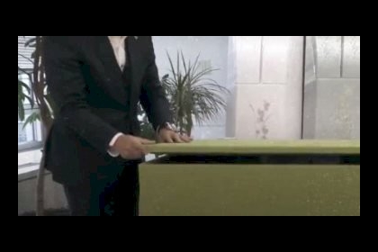 شركة يابانية تخترع كنبة تتحول إلى تابوت مخصصة للموظفين.. اعرف القصة