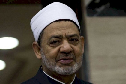 شيخ الأزهر يدعو إلى توحيد الجهود في مكافحة الإرهاب