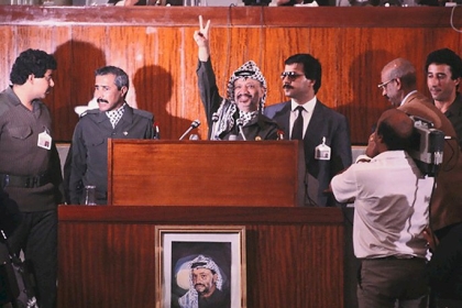 في الذكرى الـ 32 لإعلان الاستقلال.. ستبقى فلسطين عربية موحدة