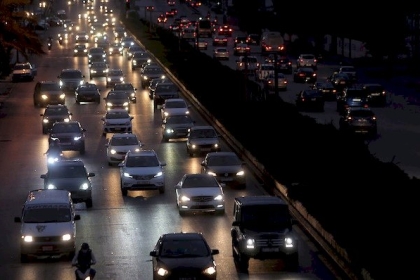 شاهد: شوارع بيروت هذا المساء في حظر التجول لمكافحة تفشي كورونا