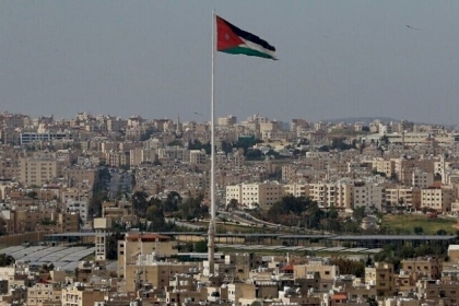 52 وفاة و7413 إصابة كورونا جديدة في الأردن