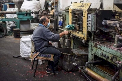 صناعة الألعاب في غزة تجارة كاسدة أنهكها الفقر