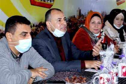 بالصور..مجلس المرأة ينفذ مبادرة رفقاً بالقوارير  لمناهضة العنف ضد المرأة في محافظة رفح