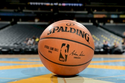 بعثة المنتخب السلوي تصل إلى البحرين للمشاركة بالتصفيات المؤهلة لنهائيات آسيا