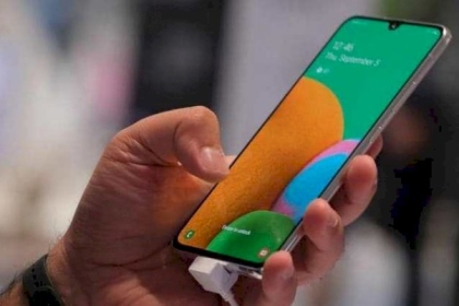 نسي هاتفه بمطعم.. الفيديوهات كشفت "جرائم اغتصاب مروعة"