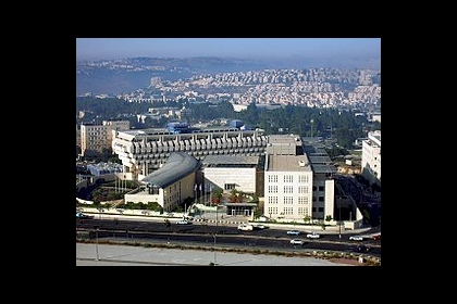 الخارجية الإسرائيلية تستدعي السفير الروسي لدى تل أبيب