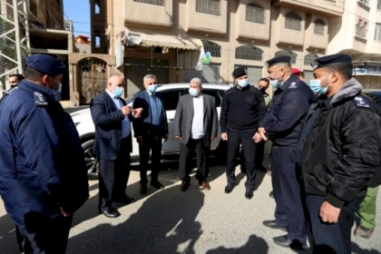 عوض: الإجراءات المفروضة بغزة هدفها حماية المنظومة الصحية بمواجهة الوباء