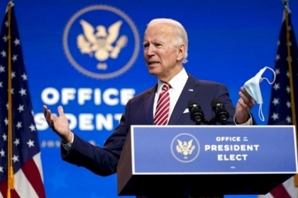 بايدن يمدد عقوبات ترامب ضد الصين المفروضة على خلفية الوضع في هونغ كونغ