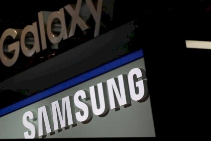 ما سبب حذف سامسونغ منشورات "ساخرة" من آيفون؟