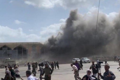 قتلى وجرحى جراء انفجارات وقعت في مطار عدن
