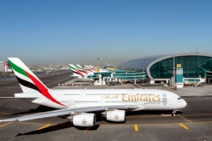 الإمارات تعلن عن إعادة فتح المنافذ البرية والبحرية والجوية مع قطر