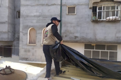 لجنة اللاجئين بحركة فتح بمحافظة خانيونس تختتم مبادرة " دائما معكم 2 "