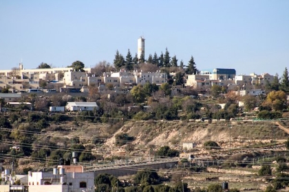 الخارجية الفلسطينية: إقامة بؤرة استيطانية غرب جنين ضم تدريجي للضفة الغربية