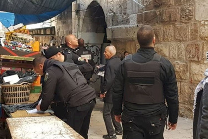 الخارجية تدين اعتداء الاحتلال على معرض تراثي في القدس