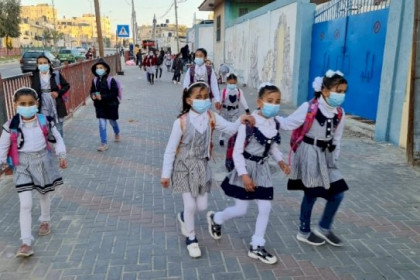 "الأونروا" تستأنف العملية الدراسية في جميع مدارسها اليوم