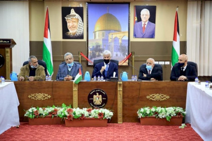 تعليم رام الله : نرفض أي تمويل مشروط يستهدف مناهجنا الفلسطينية