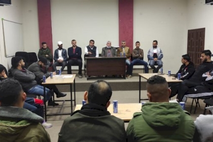 الشبيبة الفتحاوية تعقد لقاءً حول المشاركة السياسية لكوادرها في المحافظة الوسطي