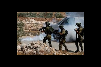 القدس: الاحتلال يبعد شاباً عن بلدة الطور 14 يوماً