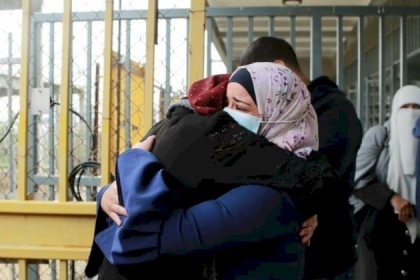 الاحتلال يفرج عن الأسيرة أزهار قاسم من مخيم جنين