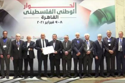مصر توجه دعوات للفصائل الفلسطينية لاستكمال الحوار الوطني