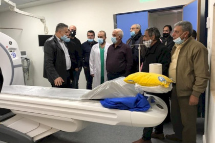 محافظ الخليل: تجهيز قسم كورونا في مستشفى الشهيد ابو الحسن