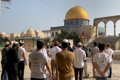 المفتي العام يدين اقتحامات المستوطنين المكثفة للمسجد الأقصى