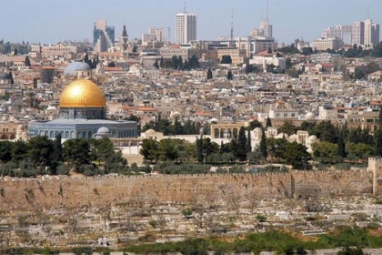 القدس: 1550 مواطنا مهددين بالتهجير القسري والتشريد من منازلهم في حي الشيخ جراح والبستان