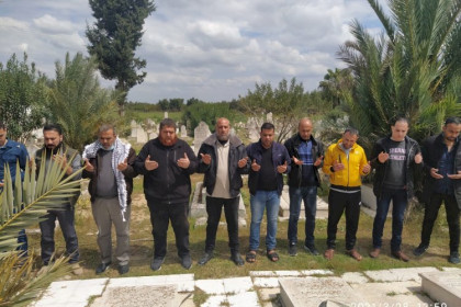 تيار الإصلاح الديمقراطي بمحافظة غزة يزور قبور الشهداء الستة في ذكرى استشهادهم
