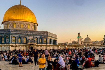 مفتي الديار المقدسة يعلن غداً الثلاثاء أول أيام  شهر رمضان
