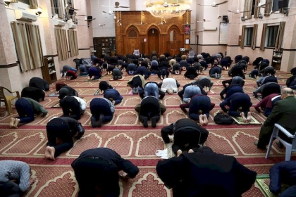 أوقاف غزة تصدر بيانًا بشأن يوم عاشوراء