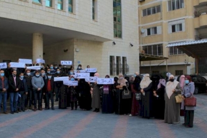 غزة: التعليم تتحدث عن أزمة موظفي العقود في بعض الجامعات وتطرح حلولا