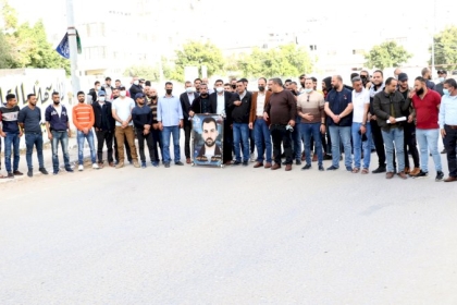 وفد من تيار الإصلاح الديمقراطي يزور عائلة الأسير "عبد الرحمن مقداد"