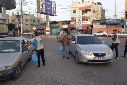 في أولى محطاتها الرمضانية لهذا العام ... لجنة المؤسسات والمجتمع المدني تنفذ مبادرة ''افطار صائم''