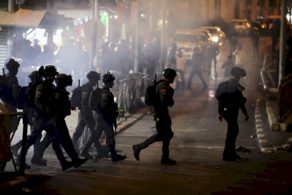 تحذيرات فلسطينية من تكرار مذبحة المسجد الإبراهيمي في الحرم القدسي الشريف