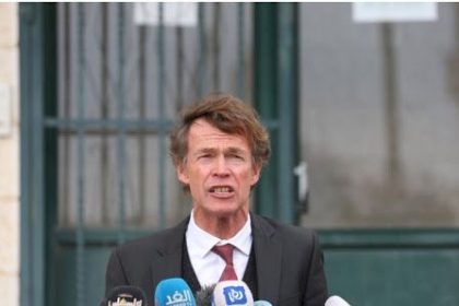 دبلوماسي أوروبي يدعو لمحاسبة المستوطنين المتورطين بمجزرة حوارة وتقديمهم للعدالة!