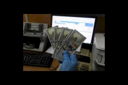 اللجنة القطرية تبدأ صرف منحتها المالية للأسر المتعففة بغزة الجمعة