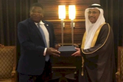 رئيس البرلمان العربي يناقش التطورات العربية مع أمين عام الاتحاد البرلماني الدولي