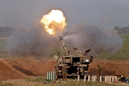 صاروخ من لبنان باتجاه شمال فلسطين والاحتلال يرد بالمدفعية