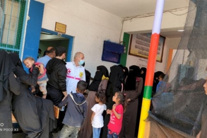 مدير الاغاثة الطبية يحذر من انتشار الأمراض المعدية وفيروس (كورونا) في مراكز الايواء