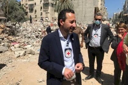 المدير العام للجنة الدولية للصليب الأحمر يصل غزة