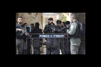 الاحتلال يُجدد الاعتقال الإداري لوزير شؤون القدس السابق أبو عرفة