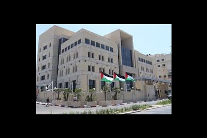 ملحم: سلطة النقد تعمل على إعداد برامج تمويل خاصة بالقدس وقطاع غزة