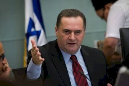 كاتس ينتقد بينت بسبب "الرد الضعيف" على بالونات غزة الحارقة