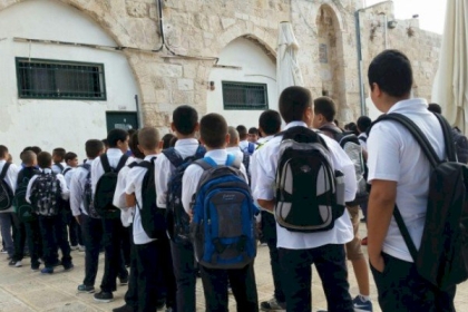 حنا عيسى يُوصي بضرورة بذل الجهود الدبلوماسية لحماية التعليم بالقدس