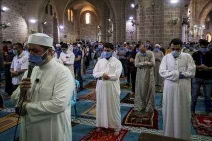 وزارة الأوقاف تُصدر تعديلات لإجراءات كورونا بالمساجد